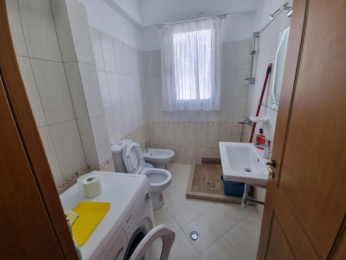Bellavista Apartment Vlore Luaran gambar