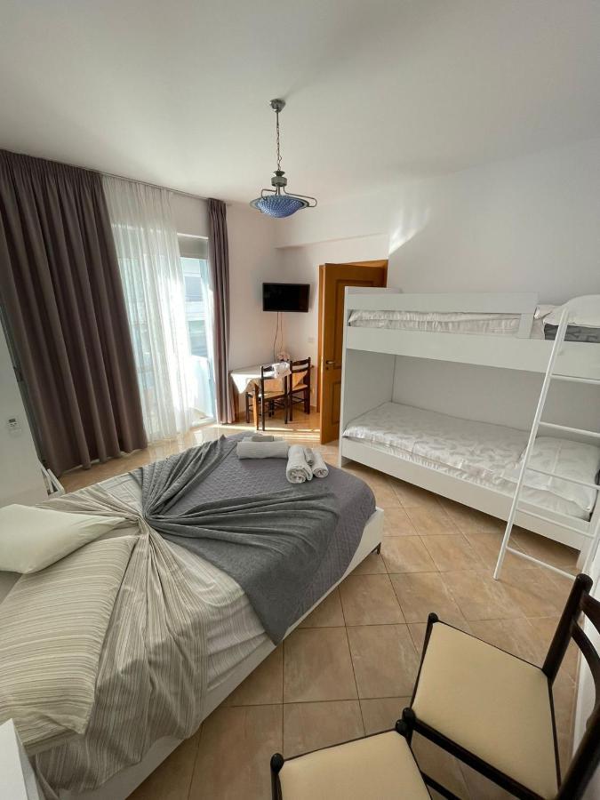 Bellavista Apartment Vlore Luaran gambar